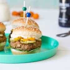 Corned Beef Hash Sliders - This vintage inspired slider recipe is perfect for St. Patrick's Day! - www.cupofzest.com