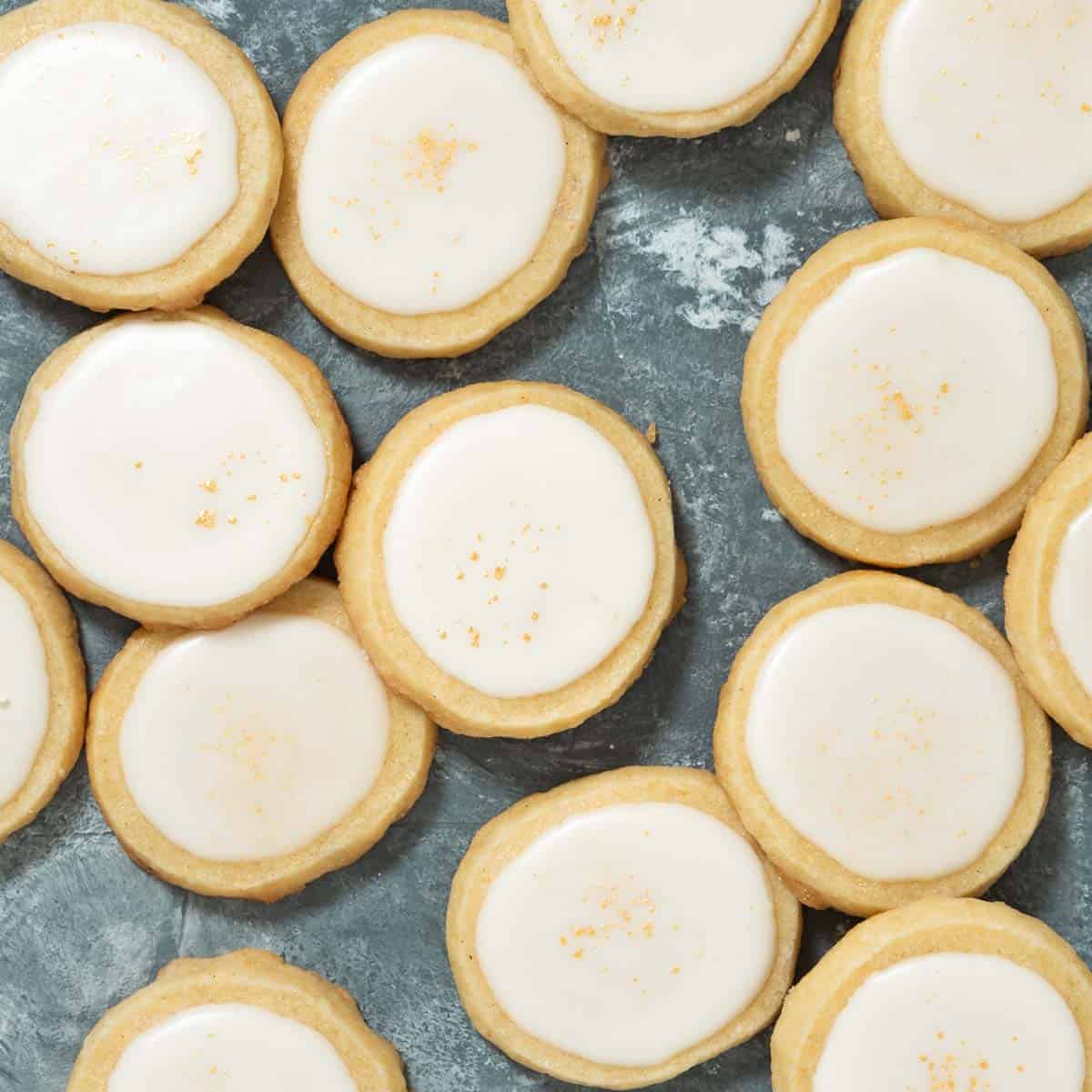 Eggnog Shortbread Cookies-image