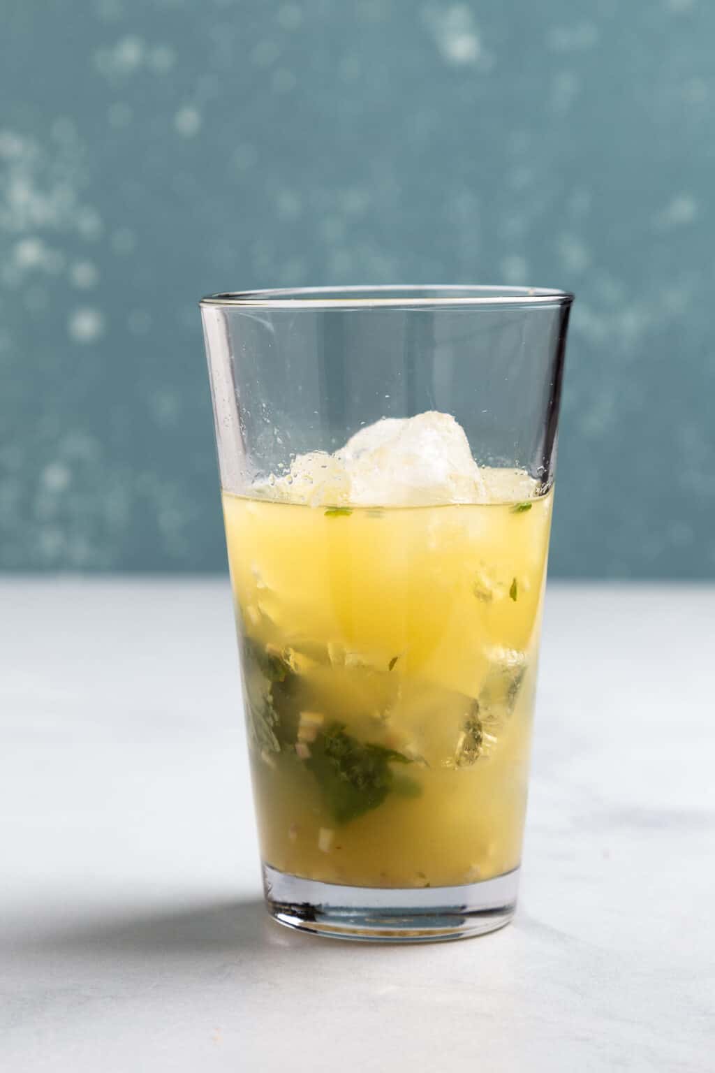 Pineapple Ginger Beer Mocktail w/ Fresh Ginger Cup of Zest