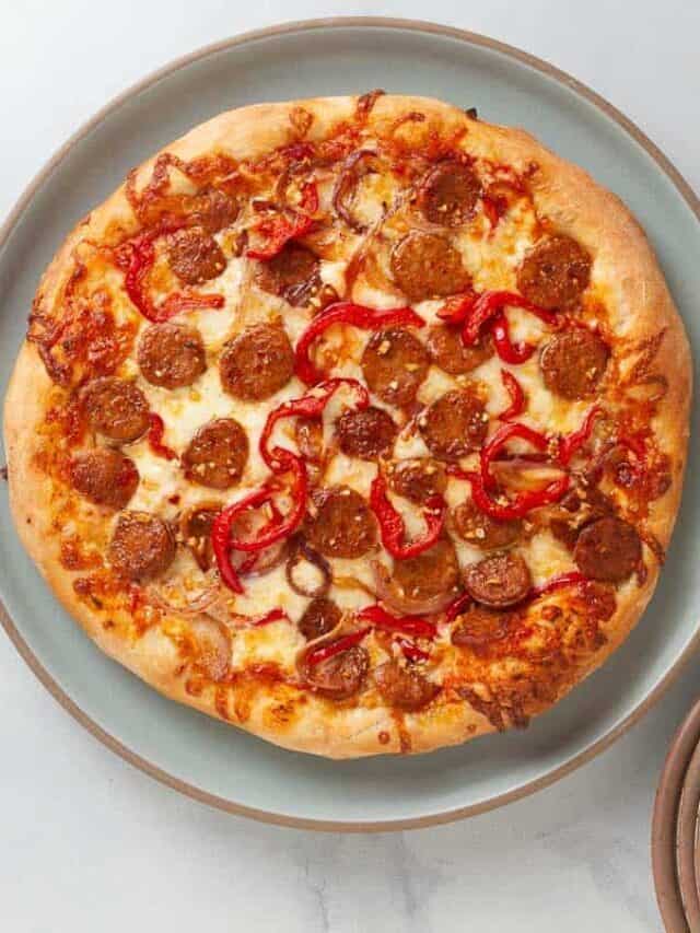 12-inch Chicken Sausage Pizza with Onion and Peppers